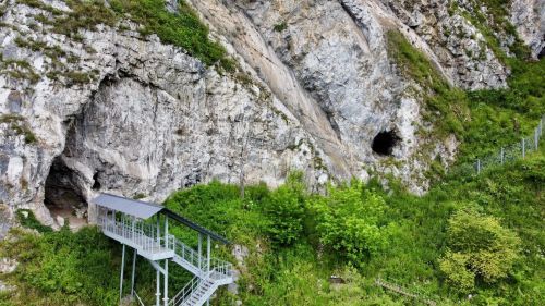 Tavda Caves 